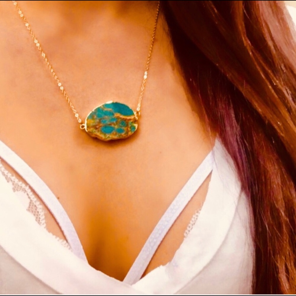RESTOCKED! Jasper stone/18KG pendant - Picture 4 of 7